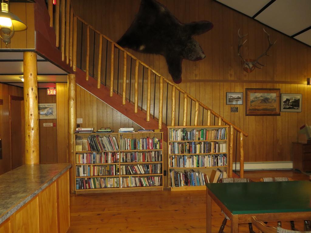 Black Cat Guest Ranch Brule Mines Экстерьер фото